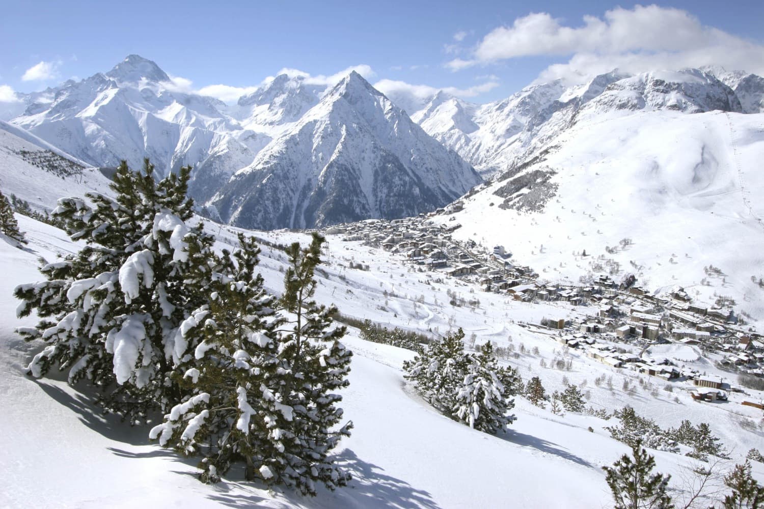 Les deux Alpes in France - snow on the ground.