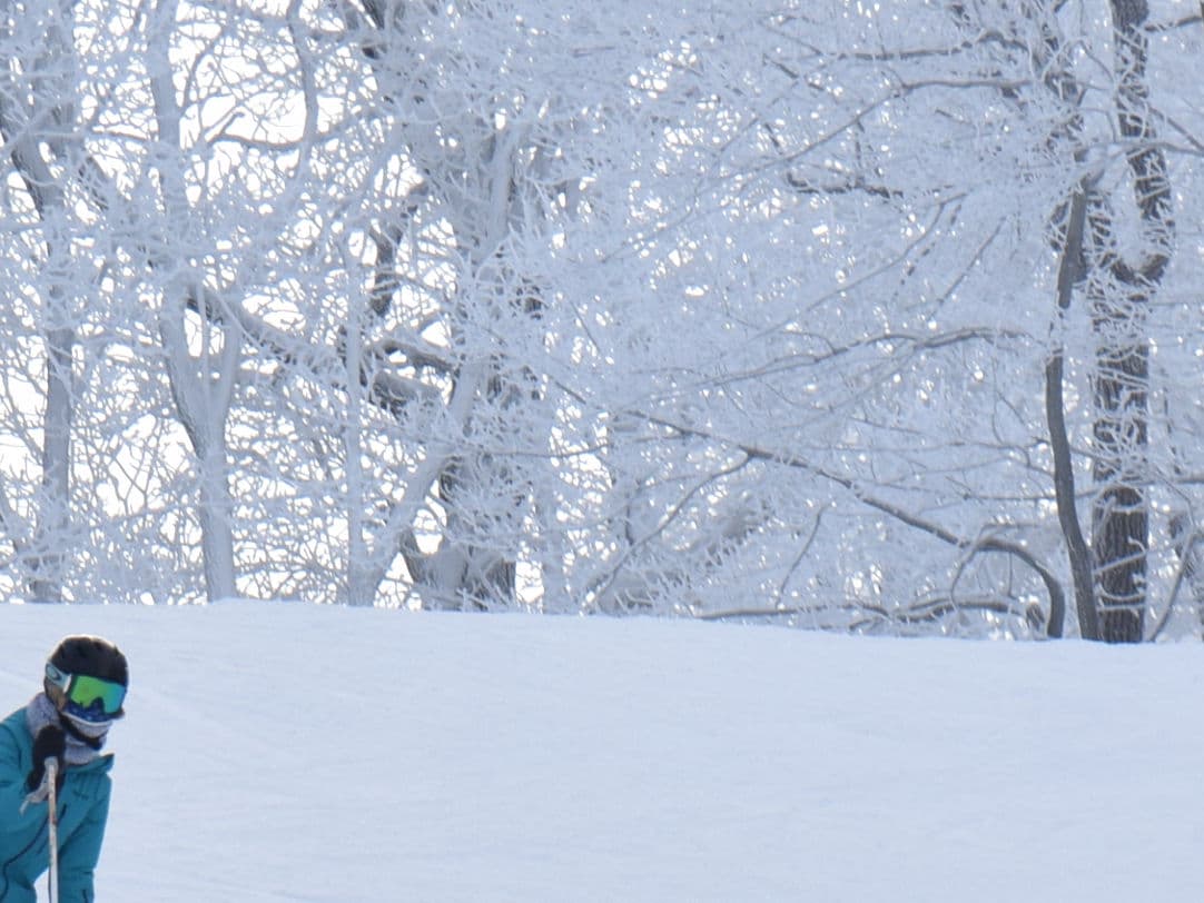 Hidden Valley - PA in USA - a person on a snowboard in the snow.