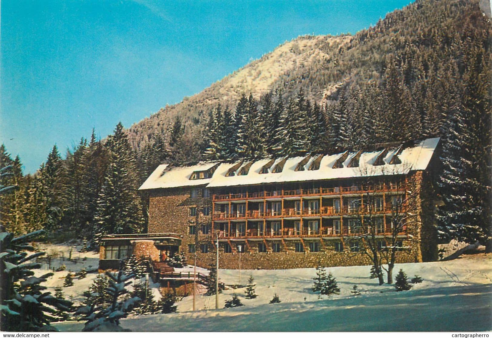 Bradul in Romania - an old postcard of a house in the mountains.